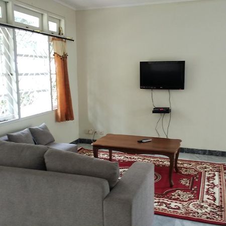 Villa Sabrina Bumi Ciherang Panjaweujan Bagian luar foto