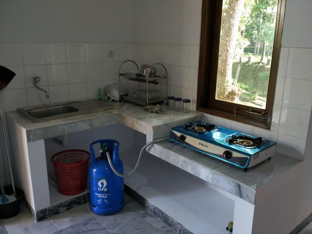 Villa Sabrina Bumi Ciherang Panjaweujan Bagian luar foto